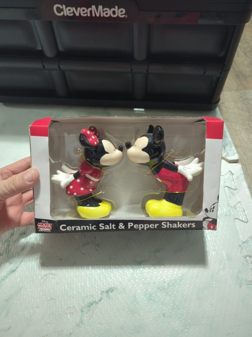 Disney's Iconic Mickey & Minnie Mouse Kissing Salt and Pepper Shakers Magnetic